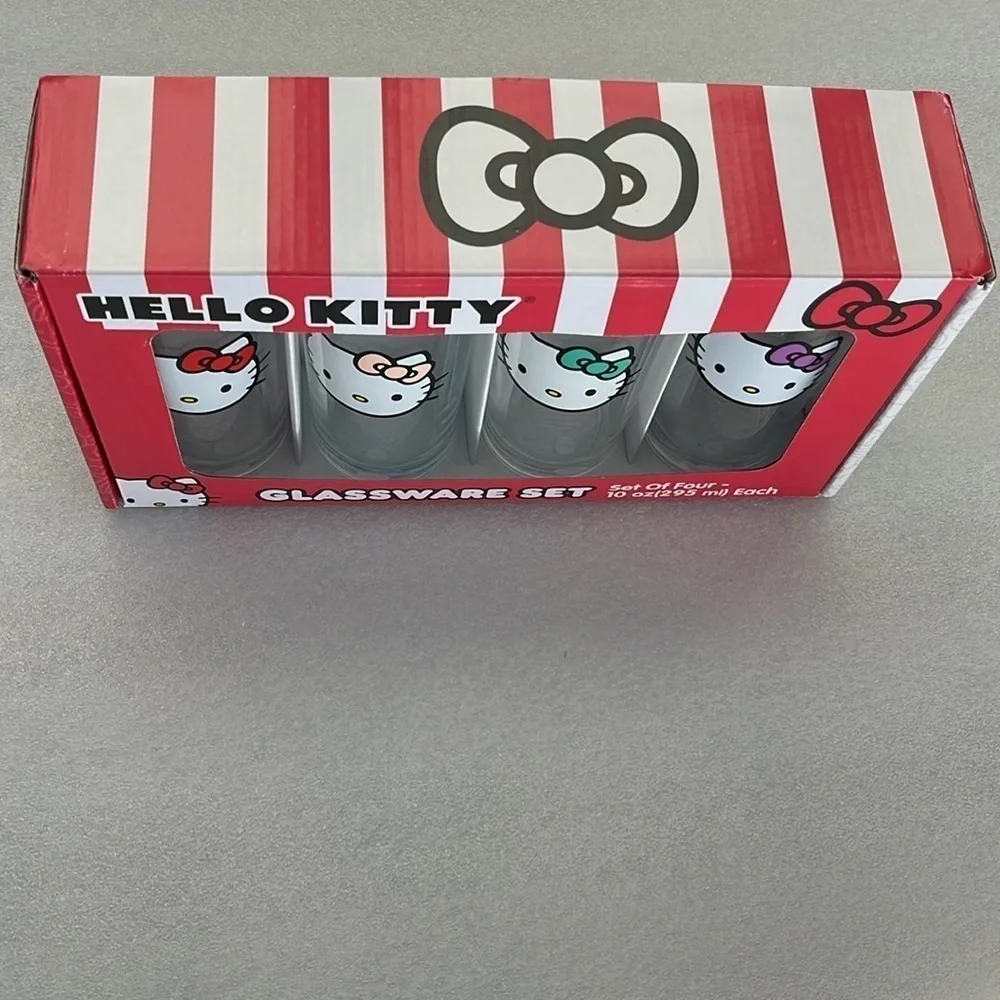 🆕 Hello Kitty Glassware Set of 4